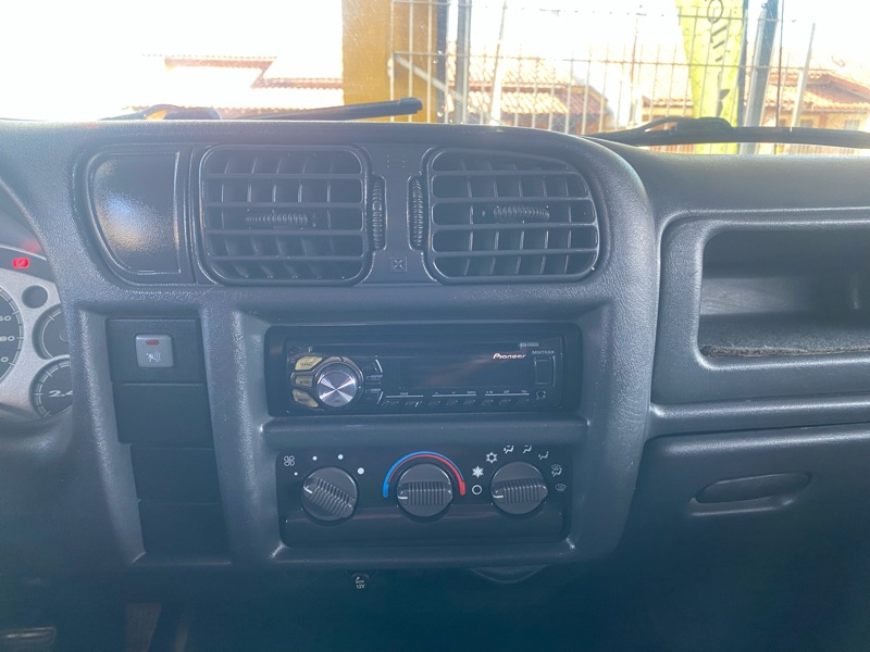 Chevrolet S10 Cabine Dupla S10 Advantage 4x2 2.4 (Cab Dupla)