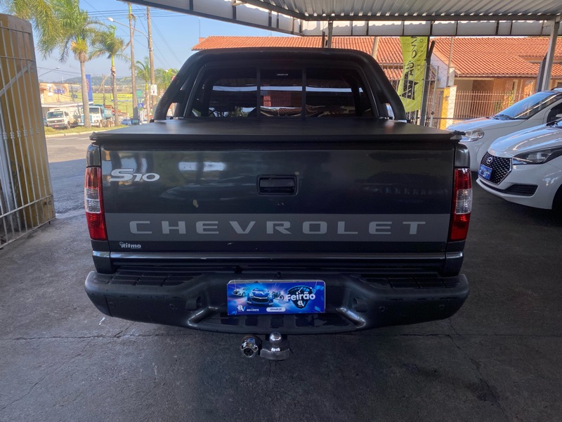 Chevrolet S10 Cabine Dupla S10 Advantage 4x2 2.4 (Cab Dupla)