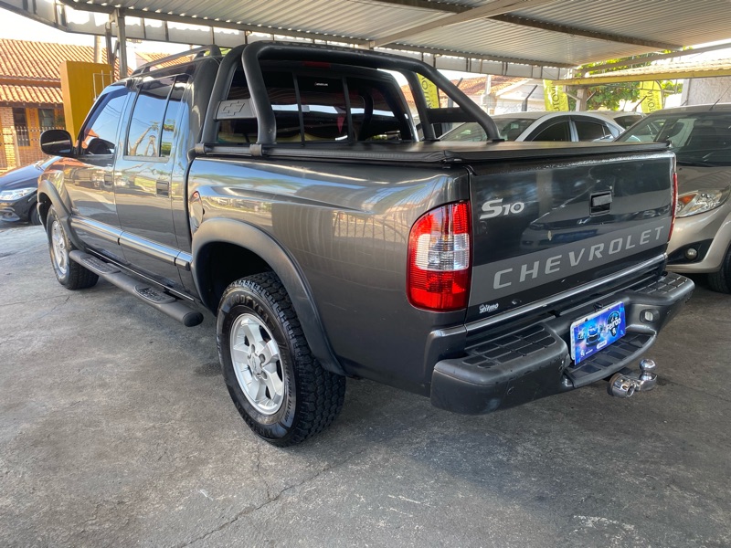 Chevrolet S10 Cabine Dupla S10 Advantage 4x2 2.4 (Cab Dupla)
