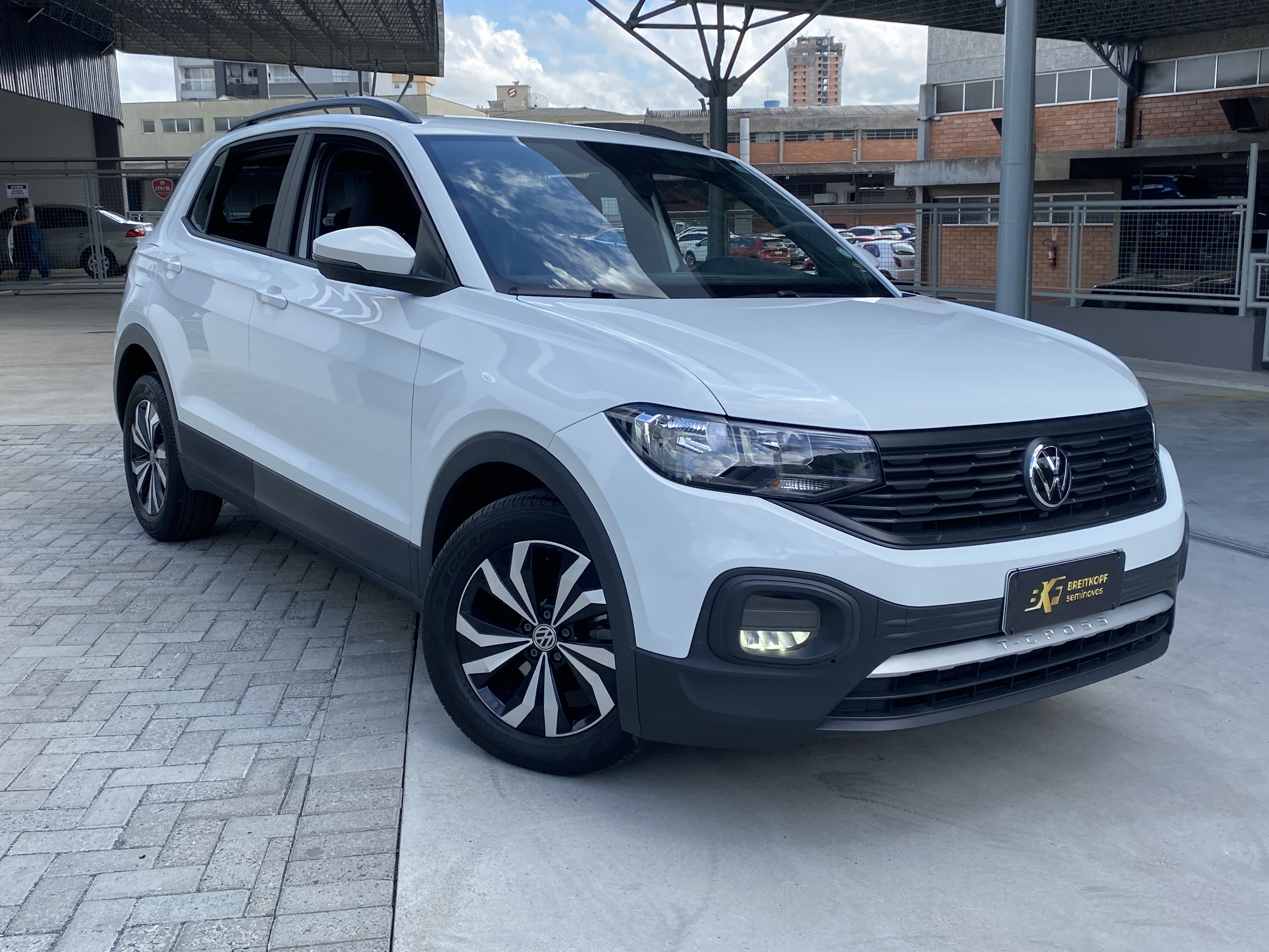 VW - Volkswagen-T-Cross-1.0 200 TSI Sense (Aut) (Flex)