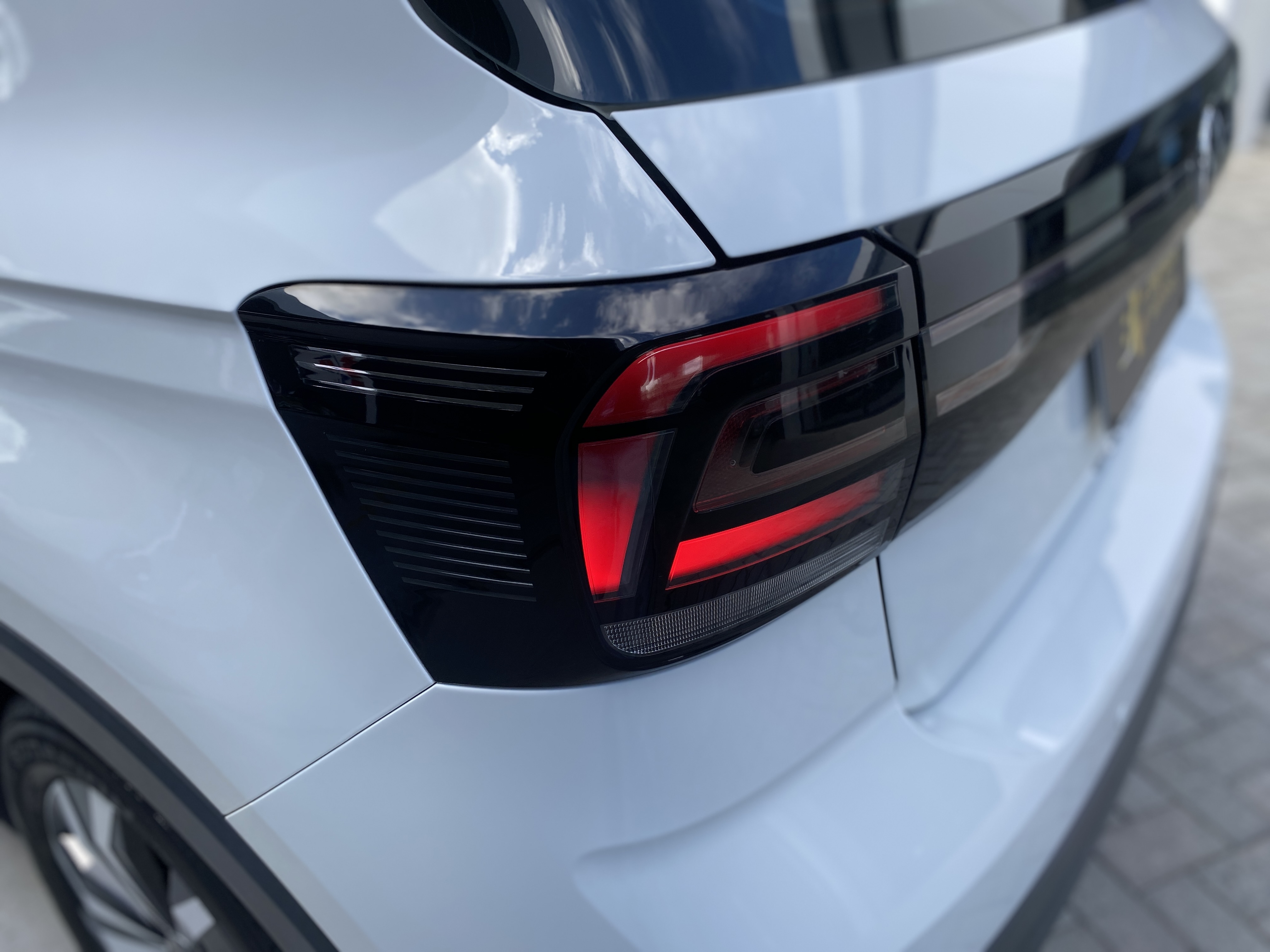 VW - Volkswagen-T-Cross-1.0 200 TSI Sense (Aut) (Flex)