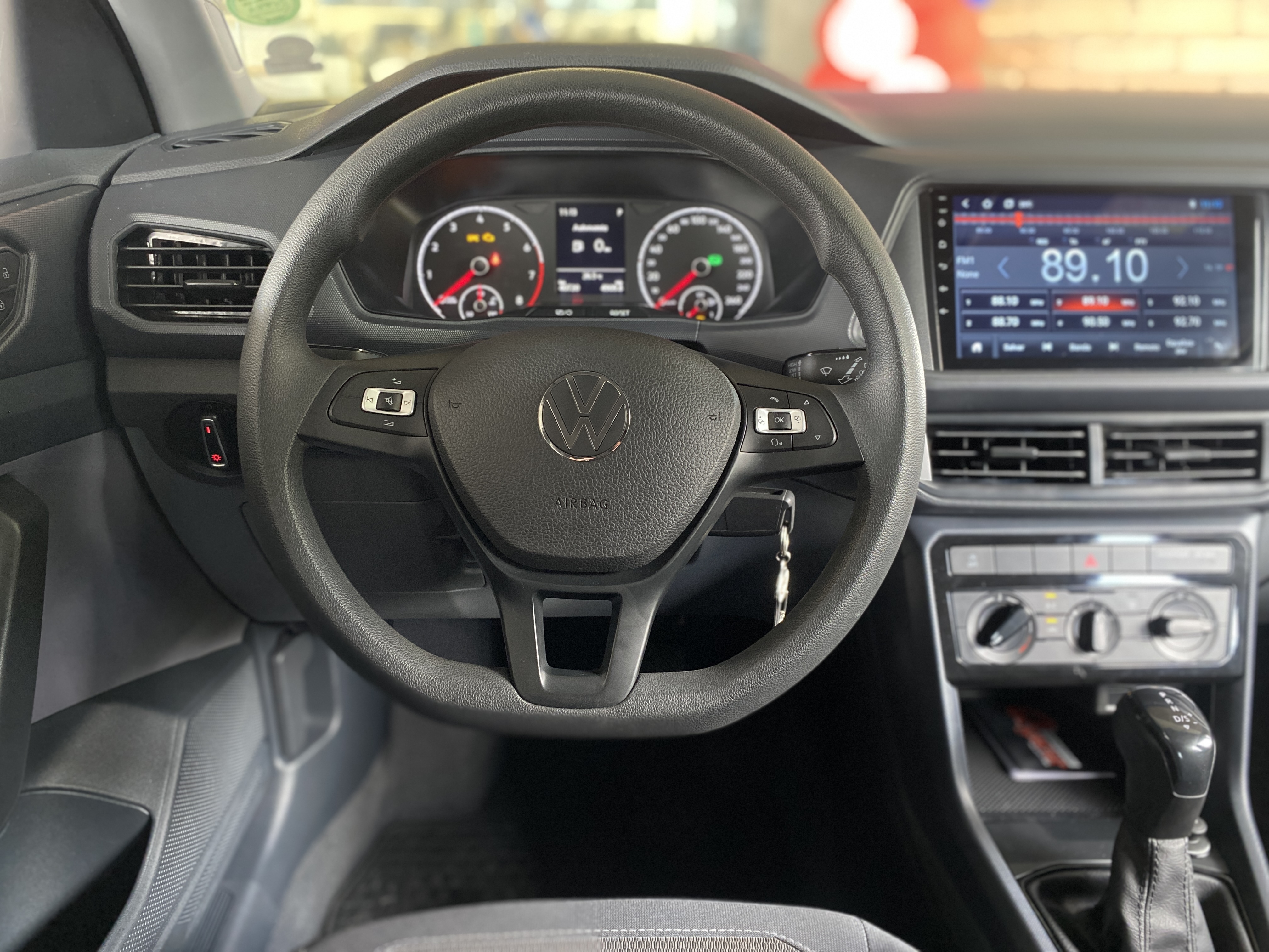 VW - Volkswagen-T-Cross-1.0 200 TSI Sense (Aut) (Flex)