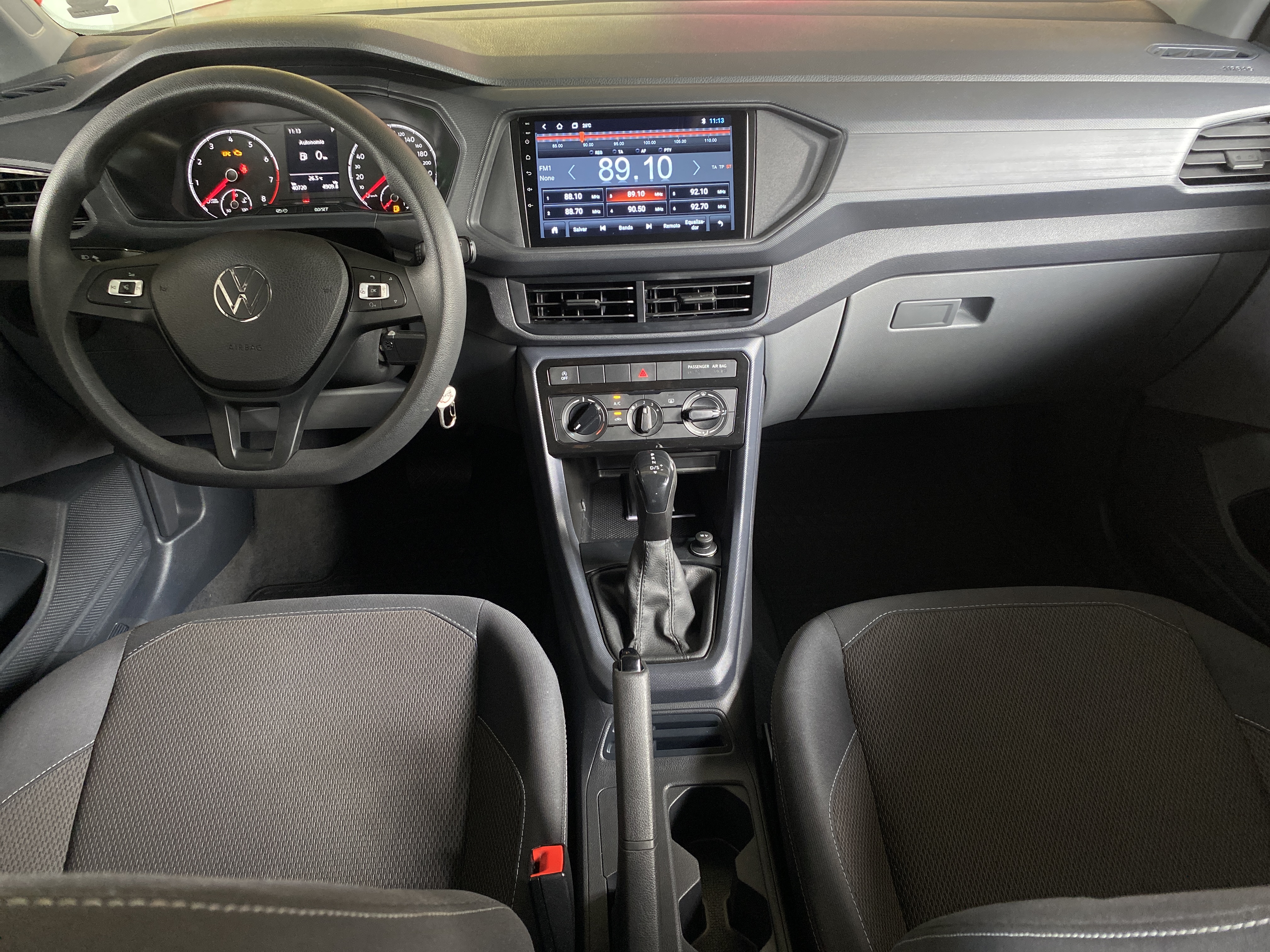 VW - Volkswagen-T-Cross-1.0 200 TSI Sense (Aut) (Flex)