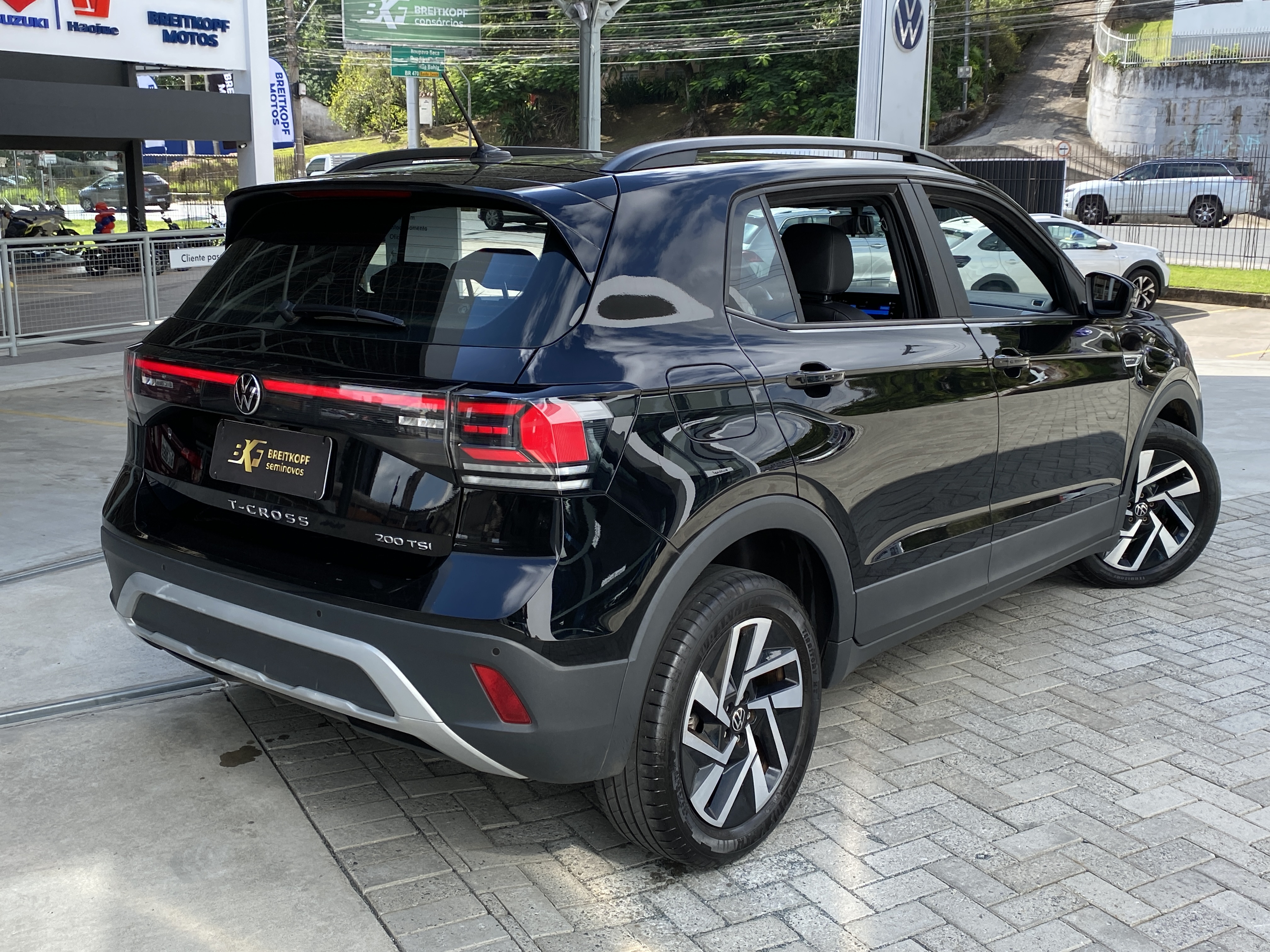 VW - Volkswagen-T-Cross-1.0 200 TSI Comfortline (Aut) (Flex)