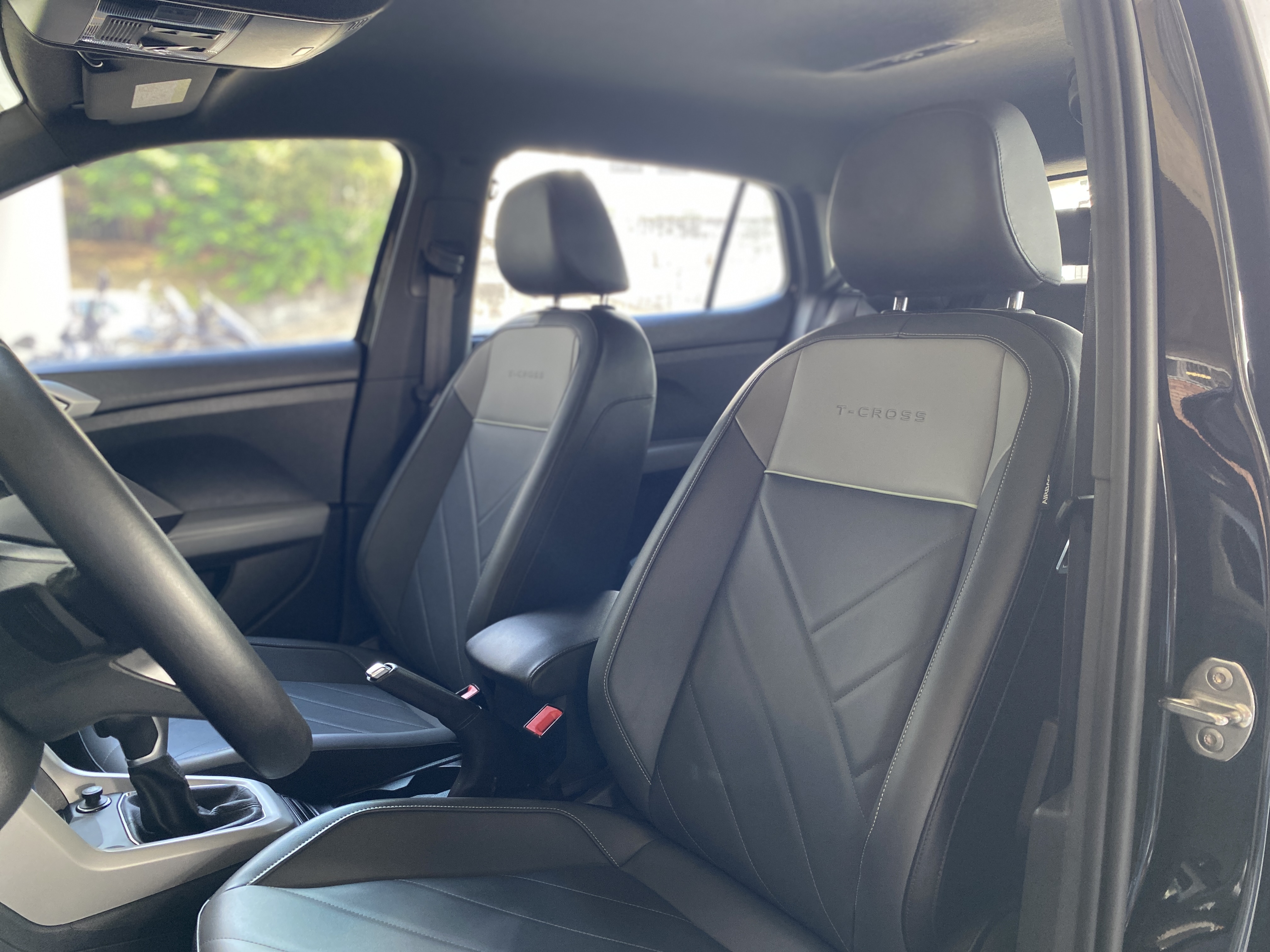 VW - Volkswagen-T-Cross-1.0 200 TSI Comfortline (Aut) (Flex)