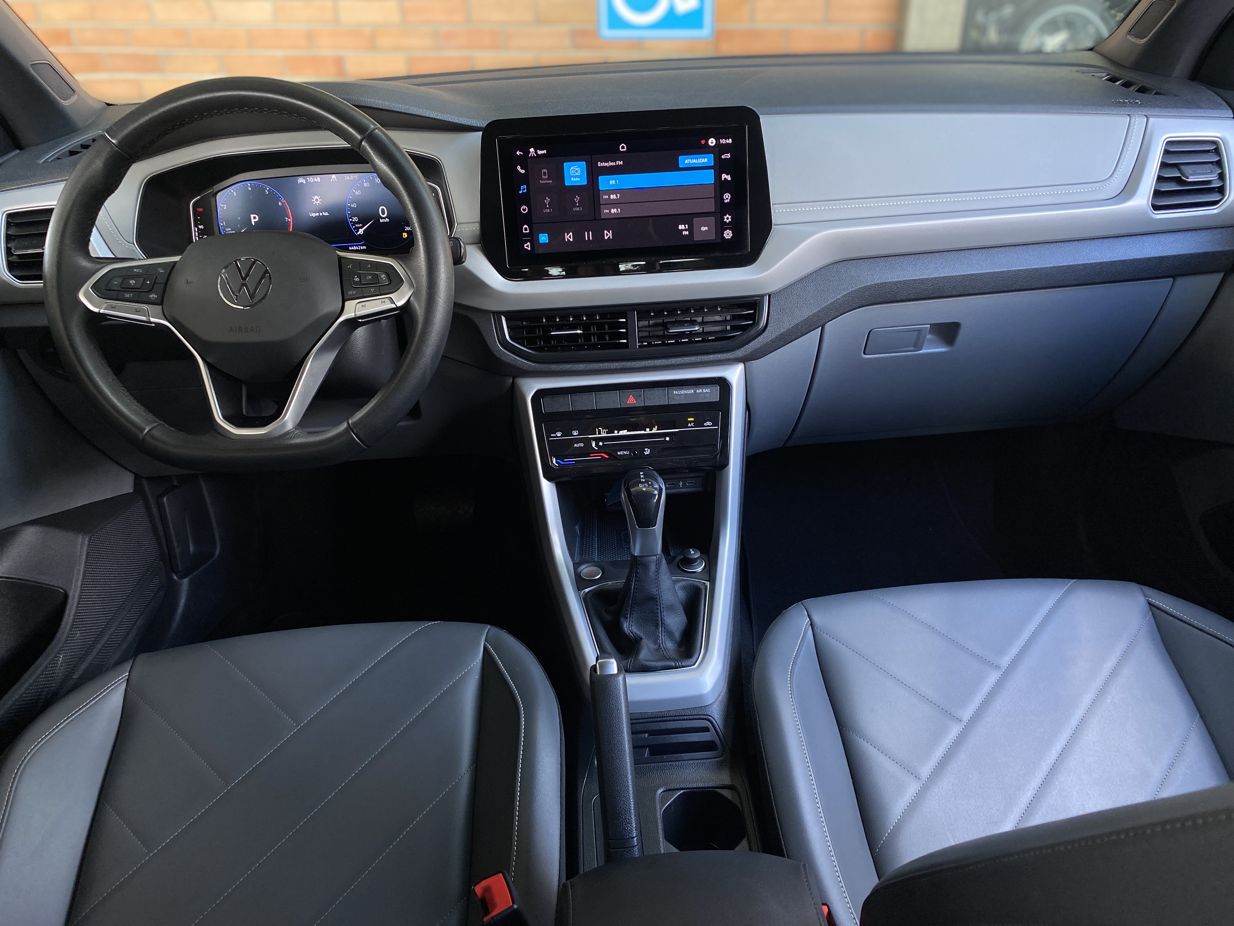 VW - Volkswagen-T-Cross-1.0 200 TSI Comfortline (Aut) (Flex)