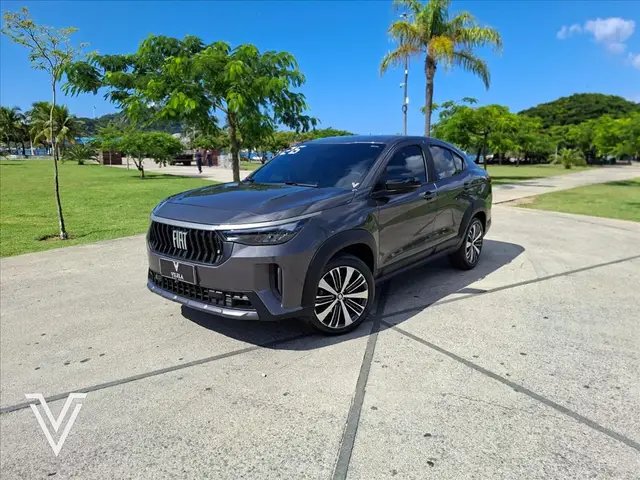 Carro Fiat Fastback 2026 Turbo 200