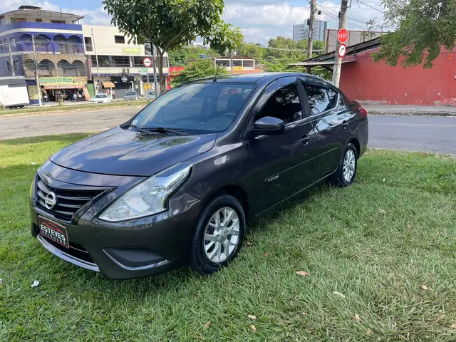 Carro Nissan Versa 2018 1.6 16V SV FlexStart CVT (Flex)