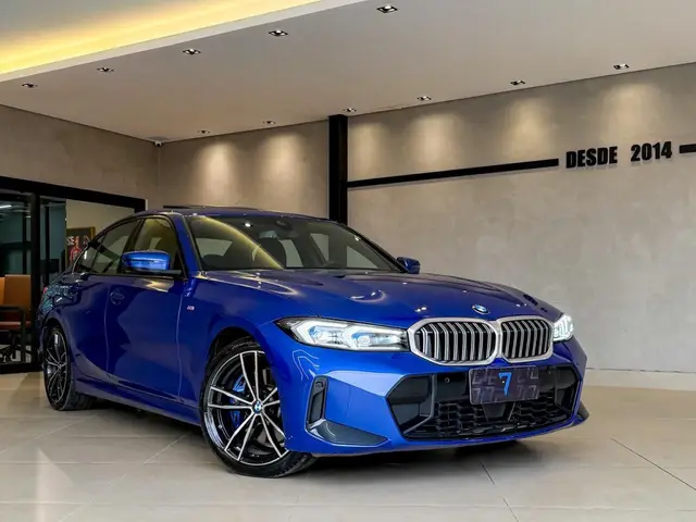 Carro BMW 320i 2023 M Sport 2.0 Turbo (Aut.)