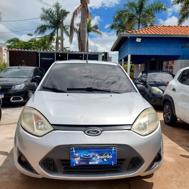 Carro Ford New Fiesta Sedan 2011 SE 1.6 (Flex)