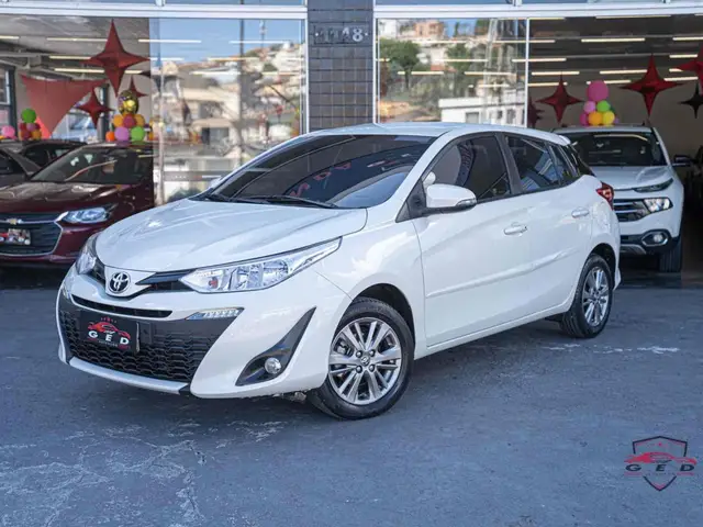 Carro Toyota Yaris Sedan 2020 1.5 XL Plus Tech CVT (Flex)