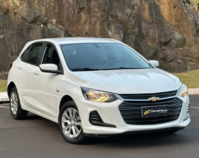 Carro Chevrolet Onix 2020 LT 1.0 (Flex)