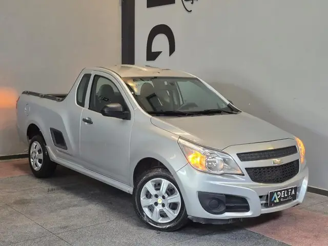 Carro Chevrolet Montana 2018 LS 1.4 (Flex)