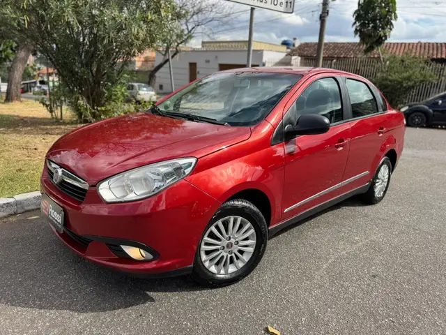 Carro Fiat Grand Siena 2013 Evo Attractive 1.4 8V (Flex)