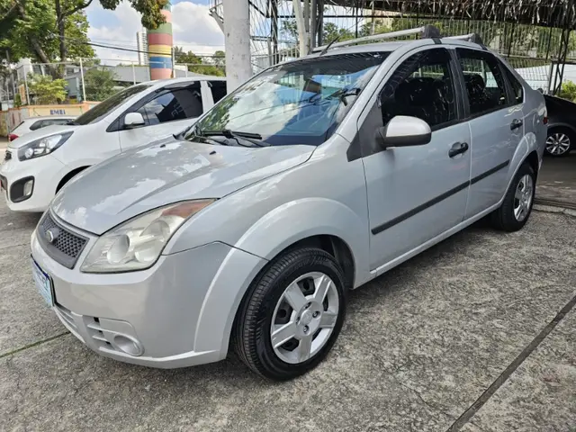 Carro Ford Fiesta Sedan 2009 1.6 (Flex)