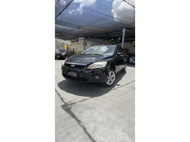 Carro Ford Focus Sedan 2011 Ghia 2.0 16V (Flex)
