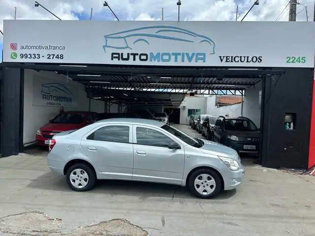 Carro Chevrolet Cobalt 2012 LS 1.4 8V (Flex)