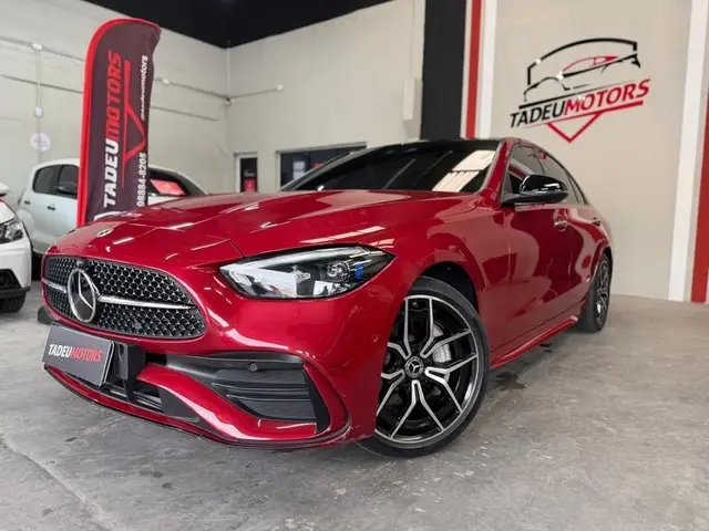 Carro Mercedes-Benz C 300 2024 AMG Line