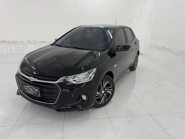 Carro Chevrolet Onix Plus 2024 LT 1.0 Turbo