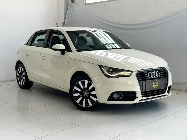 Carro Audi A1 2013 1.4 TFSI Sport S Tronic