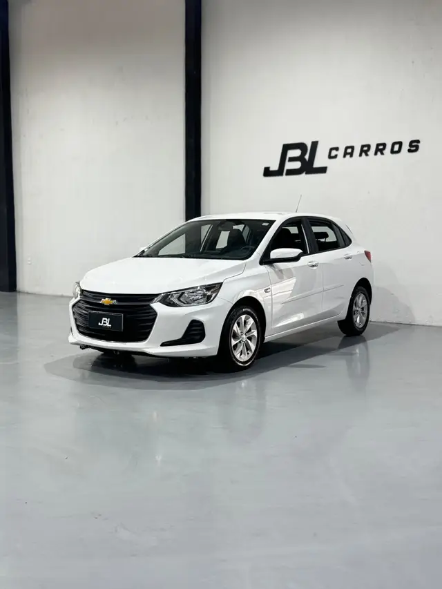 Carro Chevrolet Onix 2023 LT 1.0