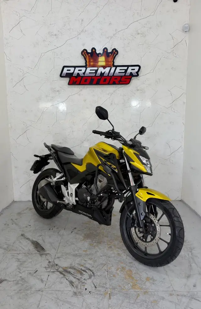 Moto Honda CB 300F Twister 2024 Standard