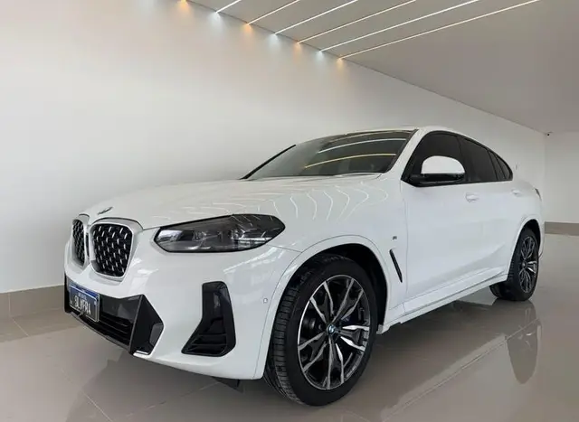 Carro BMW X4 2023 xDrive30i M Sport 2.0 Turbo (Aut.)