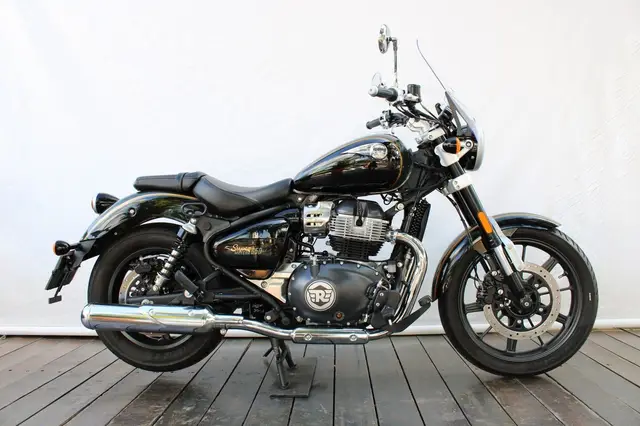 Moto Royal Enfield Super Meteor 2025 Interstellar