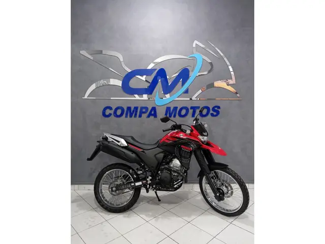 Moto Yamaha XTZ 250 Lander 2025 Connected
