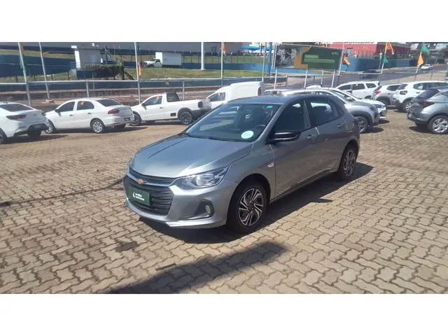 Carro Chevrolet Onix 2025 LT 1.0