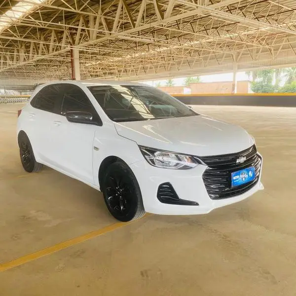 Carro Chevrolet Onix 2023 1.0