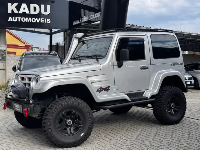 Carro Troller T4 2011 T-4 4x4 3.0 TB Int. Cap. Rígida Diesel