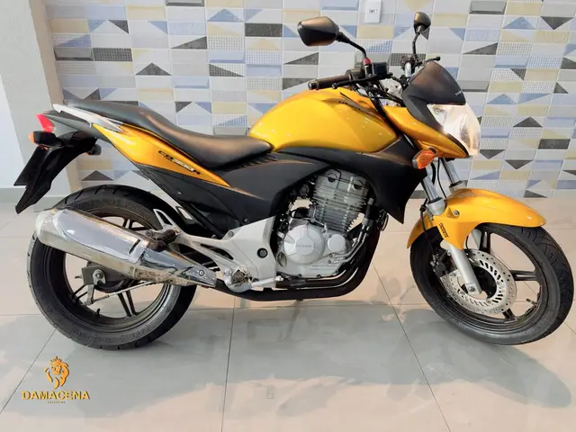 Moto Honda CB 300R 2010 Standard