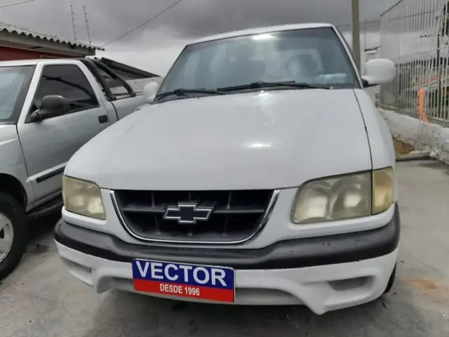 Carro Chevrolet Blazer 2000 4x2 2.2 MPFi