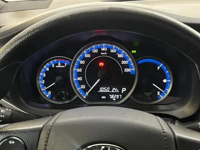 Carro Toyota Yaris 2022 1.5 XL Plus Connect CVT (Flex)