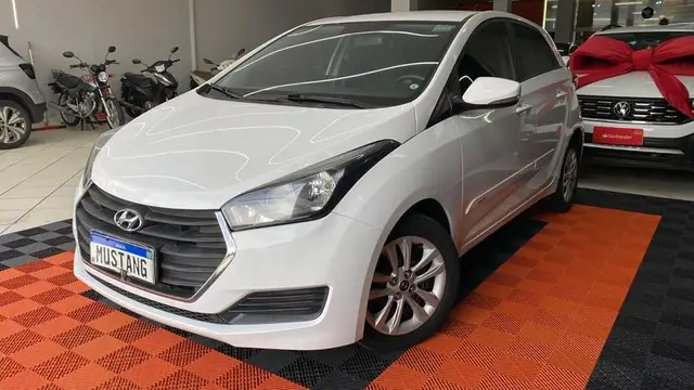 Carro Hyundai HB20 2017 1.6 Comfort Plus (Aut) (Flex)