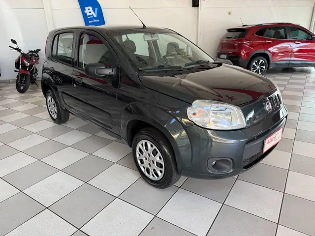 Carro Fiat Uno 2014 Vivace 1.0 8V (Flex) 4p