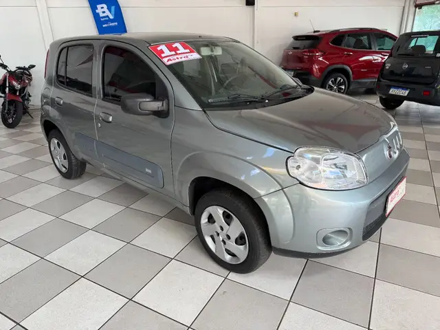 Carro Fiat Uno 2011 Vivace 1.0 8V (Flex) 4p