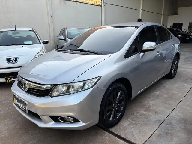 Carro Honda Civic 2012 New  LXL 1.8 16V i-VTEC (Flex)
