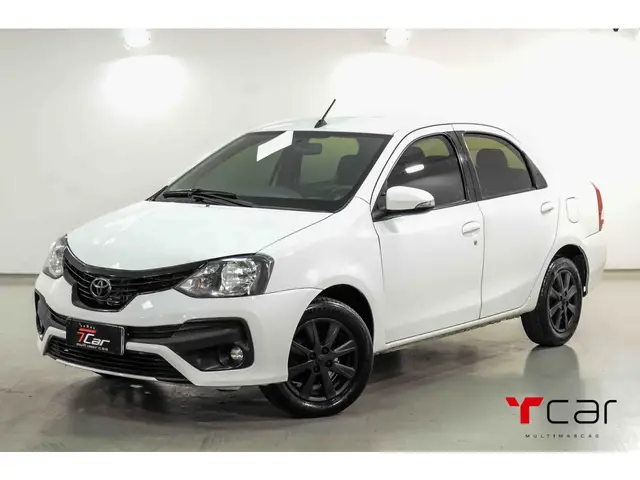 Carro Toyota Etios 2020 X Plus 1.5 (Aut) (Flex)