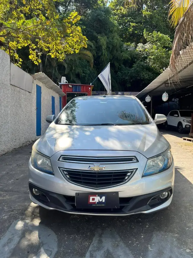 Carro Chevrolet Onix 2015 1.4 LTZ SPE/4