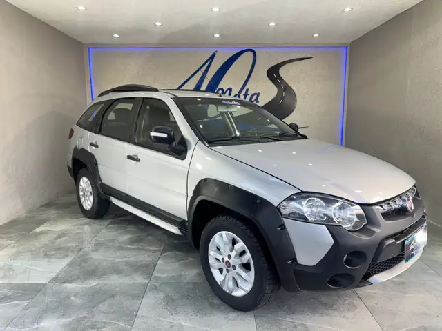 Carro Fiat Palio Weekend 2013 Adventure 1.8 16V (Flex)