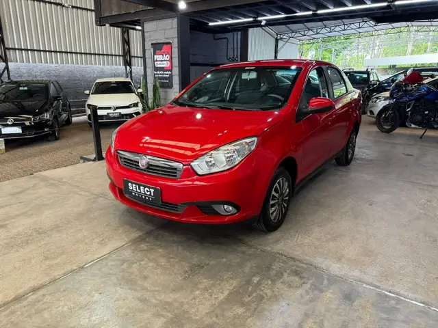 Carro Fiat Grand Siena 2014 Evo Attractive 1.4 8V (Flex)