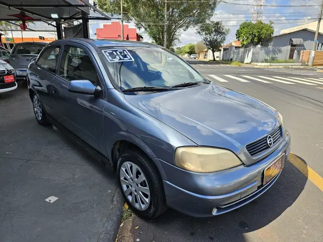Carro Chevrolet Astra Hatch 2000 GL 1.8 MPFi