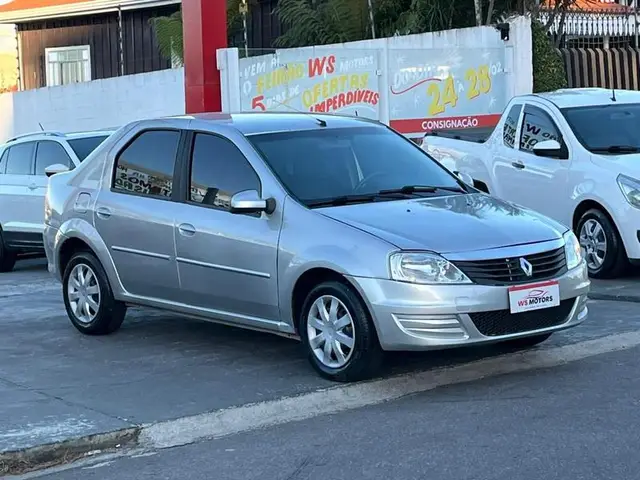 Carro Renault Logan 2013 Expression 1.6 8V Hi-Torque (flex)