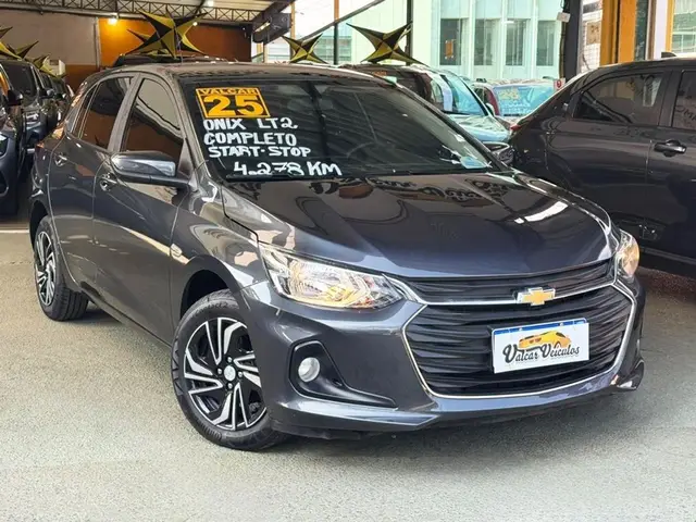 Carro Chevrolet Onix 2025 LT 1.0