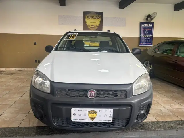 Carro Fiat Strada 2016 Working 1.4 (Flex)