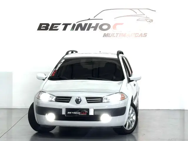 Carro Renault Megane Grand Tour 2012 Mégane Grand Tour Dynamique 1.6 16V (flex)