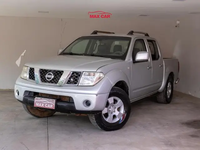 Carro Nissan Frontier 2009 XE 4x2 2.5 16V (cab. dupla)