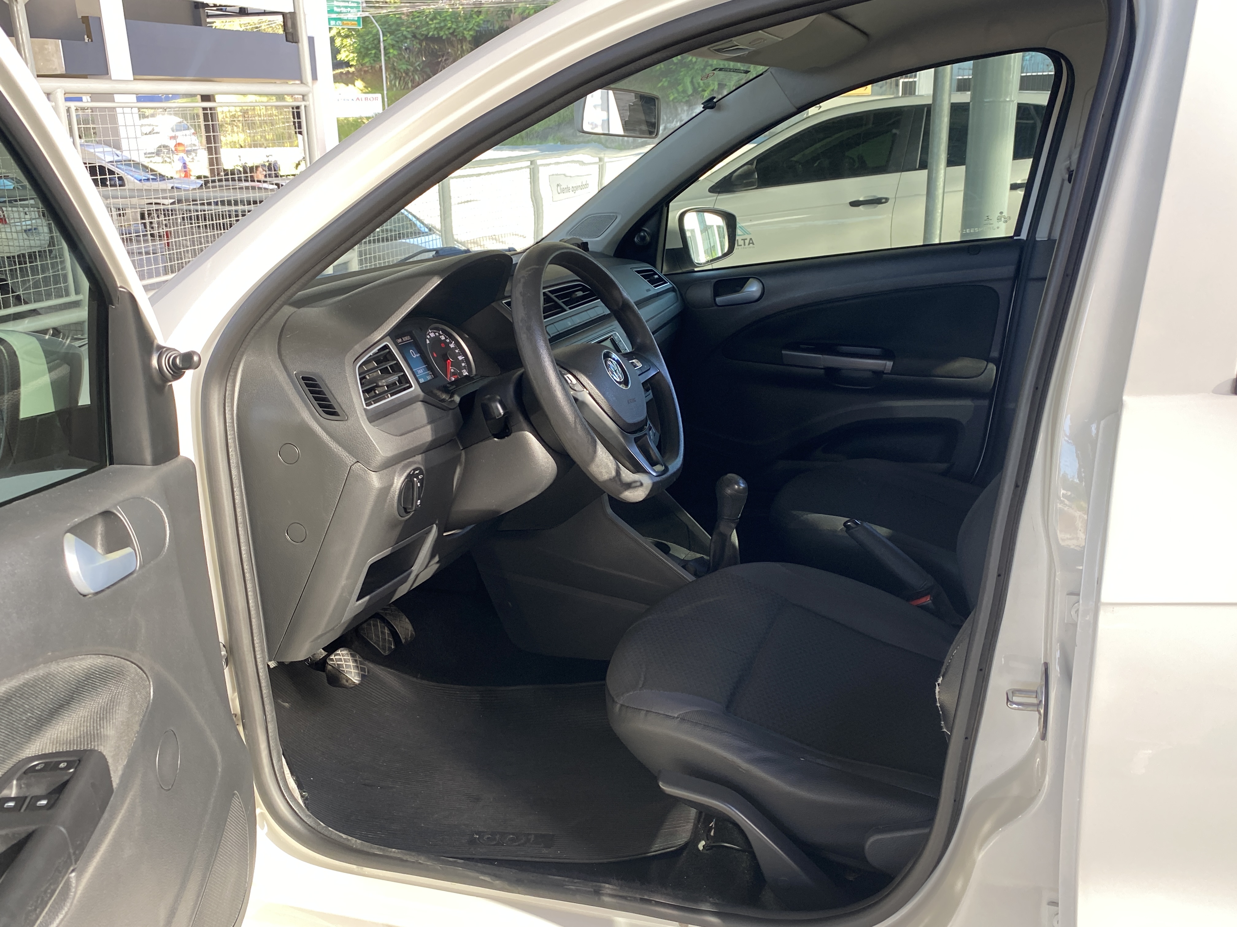 vw - volkswagen gol 1.0 mpi trendline 12v 5p (flex)